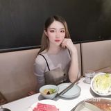 w酒店下沉广场有一家风格高级的火锅店 很适合跟闺蜜