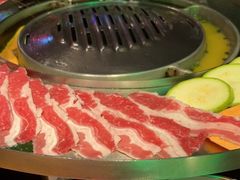 -哈哈碳都·牛肋条无限自助烤肉(宝龙店)