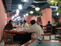 大堂-渔香岛美蛙鱼头火锅(威清路店)