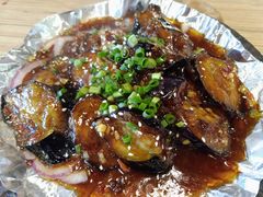 日式铁板酿茄子-粤仔湾砂锅粥(广益哥伦布店)