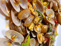 -四川小胡子海鲜(丁村万人海鲜广场店)