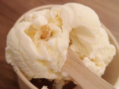 爆米花冰淇淋-LUNEURS月乐诗 冰淇淋咖啡(环贸店)