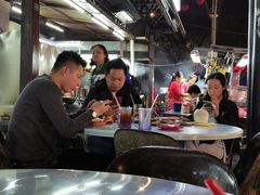 -黄亚华小食店(Jalan Alor)