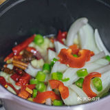 年夜饭食谱-麻辣鸡翅煲，厨房的小心机都在这