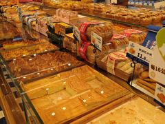 -昆明冠生园·蛋糕·面包(朗悦湾店)