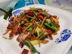 -莲花石酸菜鱼(海滨东路店)