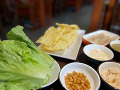 -乡土黄·鲜牛肉火锅·小龙虾(兴业街店)