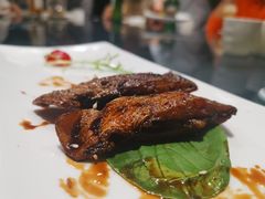 -HOMES上海本帮菜(襄阳公园店)