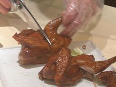 非遗红烧乳鸽-侨美食家·粤菜(体育西路店)