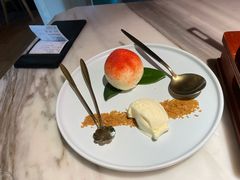 桃之夭夭-蜜桃花开·中西融合菜E&W(南长街店)