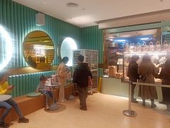 -奈雪的茶(亨特国际广场店)