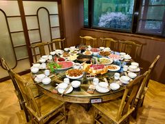 -朋源石锅酸汤牦牛肉(林芝店)