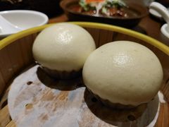 蛋黄流沙包-南拳十三姨·潮汕砂锅粥(世纪金源店)