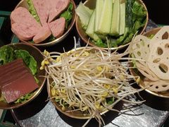 -九牧鱻·渝老鬼重庆火锅(人民路店)