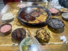 -正南齊北重庆老火锅(光华村直营店)