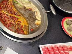 -沸炉重庆老火锅(军事博物馆店)