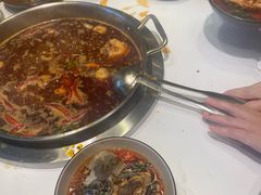 -张大胡子鱼头火锅酒楼(长益路店)