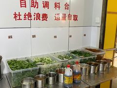 -文山荷鲜居(翠湖店)