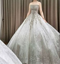 -PAI婚纱礼服设计馆【大牌租赁/高级定制】