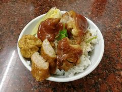 -猪脚洪隆江猪脚饭