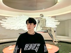 -涨巢·潮玩水疗局