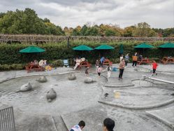 -季高兔窝窝亲子园(上海薰衣草公园店)