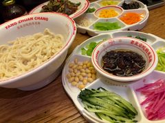 -龙湖星悦荟(颐和店)