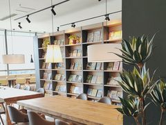 -魔方城市书房(中街益田店)