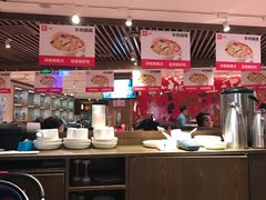 大堂-西贝莜面村(上海百联西郊店)