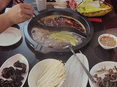-陈府大宅门成都火锅·手切鲜肉(太原街店)