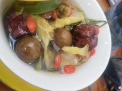 -伊源鼎盛餐饮服务有限公司