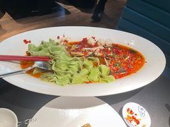 -凤凰湘语·平价海鲜餐厅(浦东旗舰店)