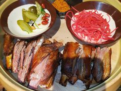 -破瓦寒窑·地摊烤羊排