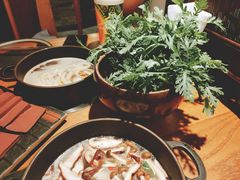松茸菌菇锅底-呷哺呷哺 黄金牧场 (新中关购物中心店)