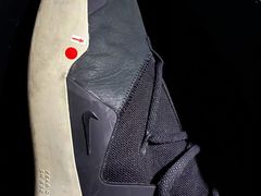 -爱革·洗衣改衣·洗鞋修鞋·洗包修包·奢侈品护理(缤谷广场店)