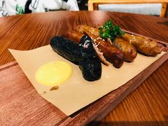 香肠拼盘-CRAZYONES西班牙海鲜饭(上海美罗城店)