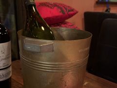 -SISTERS BAR RESTAURANT川意酒馆(嘉善老市H楼店)