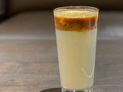 拿铁-LIN COFFEE CO(龙珠达店)