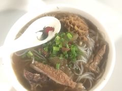 牛什米粉-梓记牛什(總店)