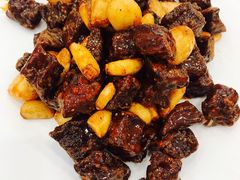 黑椒蒜仔牛肉粒-奥华餐厅·老张记(台基厂店)
