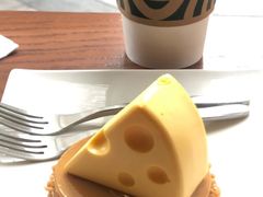 -星巴克臻选(金桥国际店)