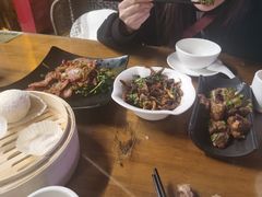 -隔壁老王·家常云南菜(花巷店)