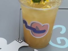 -HUGS coffee(东区店)