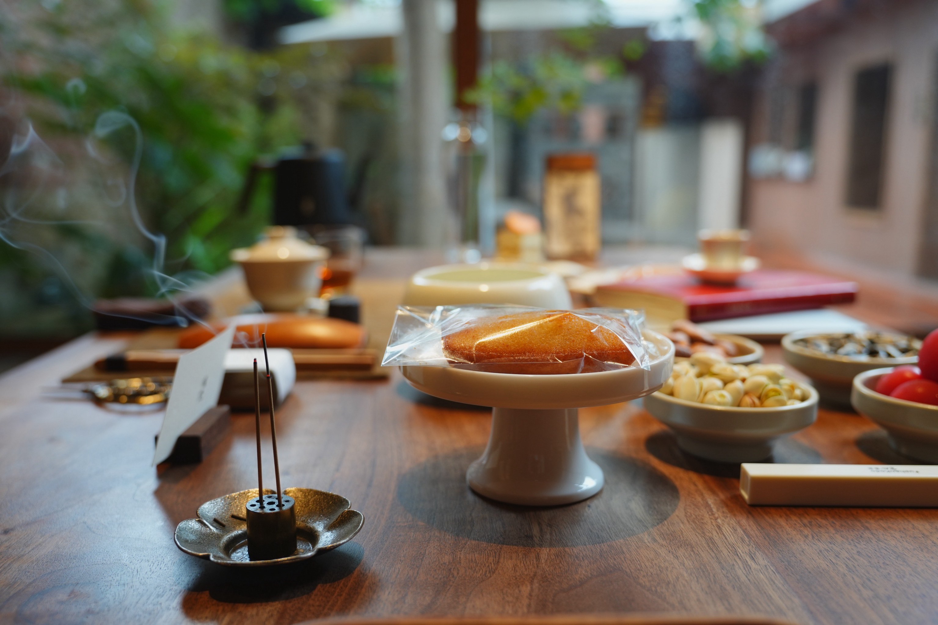 雨天品茶图片图片