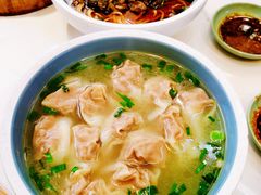 三鲜牛肉馄饨-老新隆牛肉锅贴(新街口店)