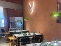 -喃喃椰·糟粕醋·椰子鸡火锅(七堡花园店)