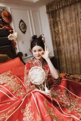 -Renee芮亦婚纱
