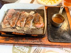 现刨黄油芝士雪花牛排-一沙一城·岩烤牛扒(深圳首店)