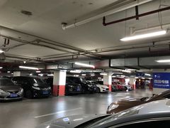 -中山公园-龙之梦停车场