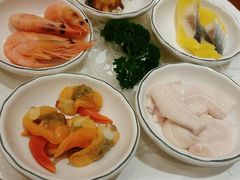 -青瓦餐厅·生鱼片·韩园烤肉(西塔店)